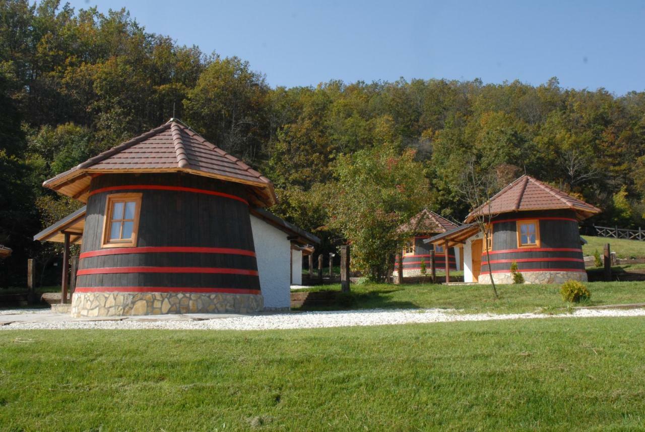 Eko Selo Kostunici Hotel Exterior foto